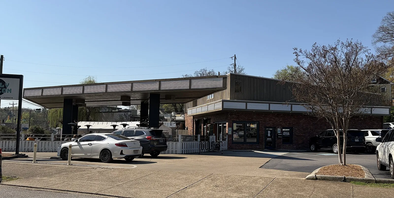 The Daily Ration, a breakfast and brunch restaurant in a former gas station on Dartmouth Street in North Chattanooga.