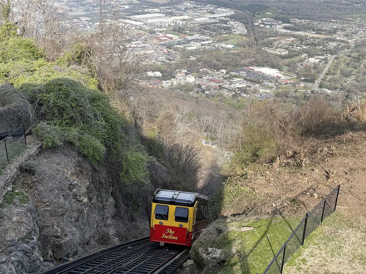 A Lookout Mountain Incline Railway car leaves the summit station for St. Elmo; CARTA, the city's transit agency, manages the Incline.