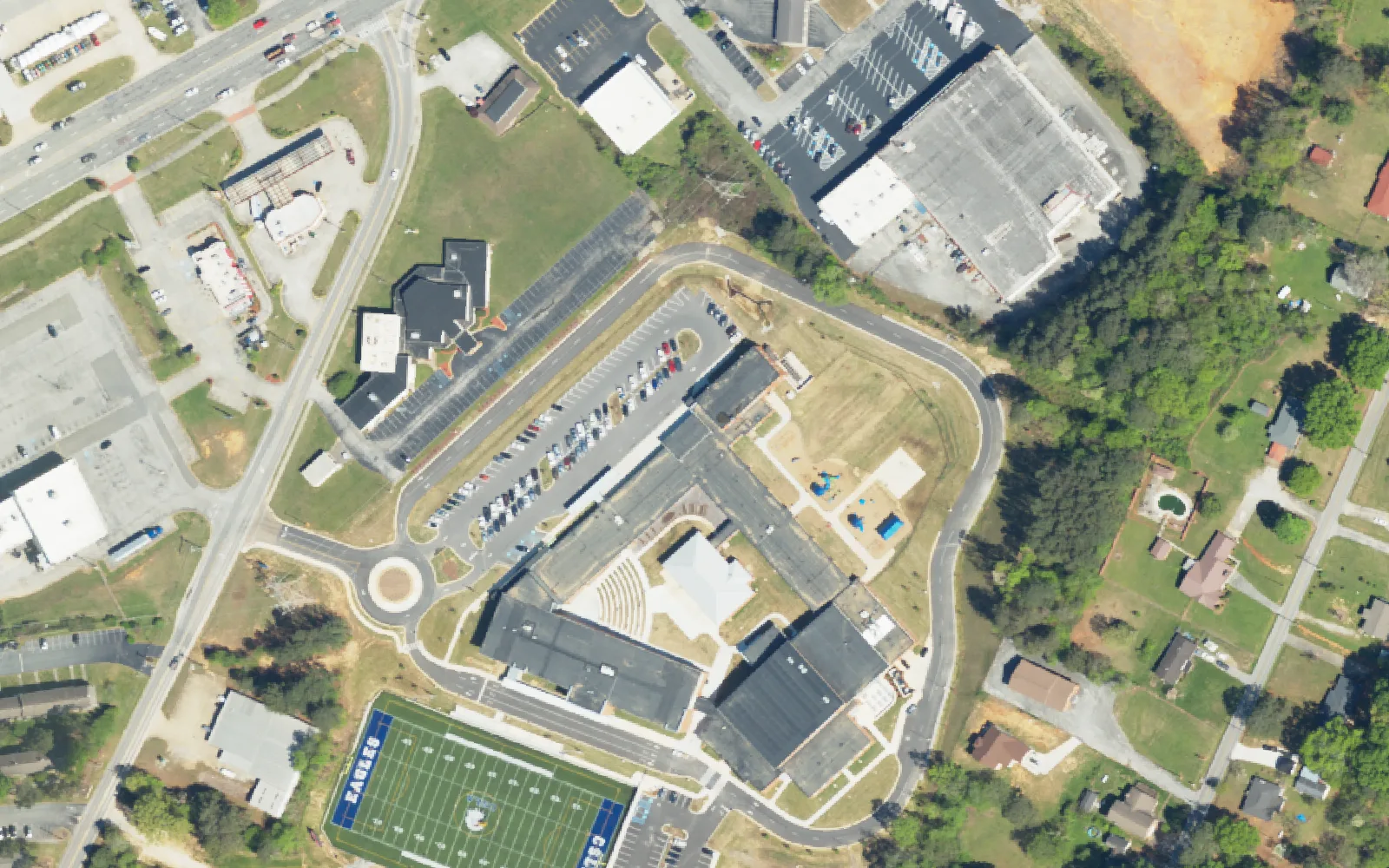 Chattanooga School for the Liberal Arts on Jersey Pike, with its football field, seen from the air.