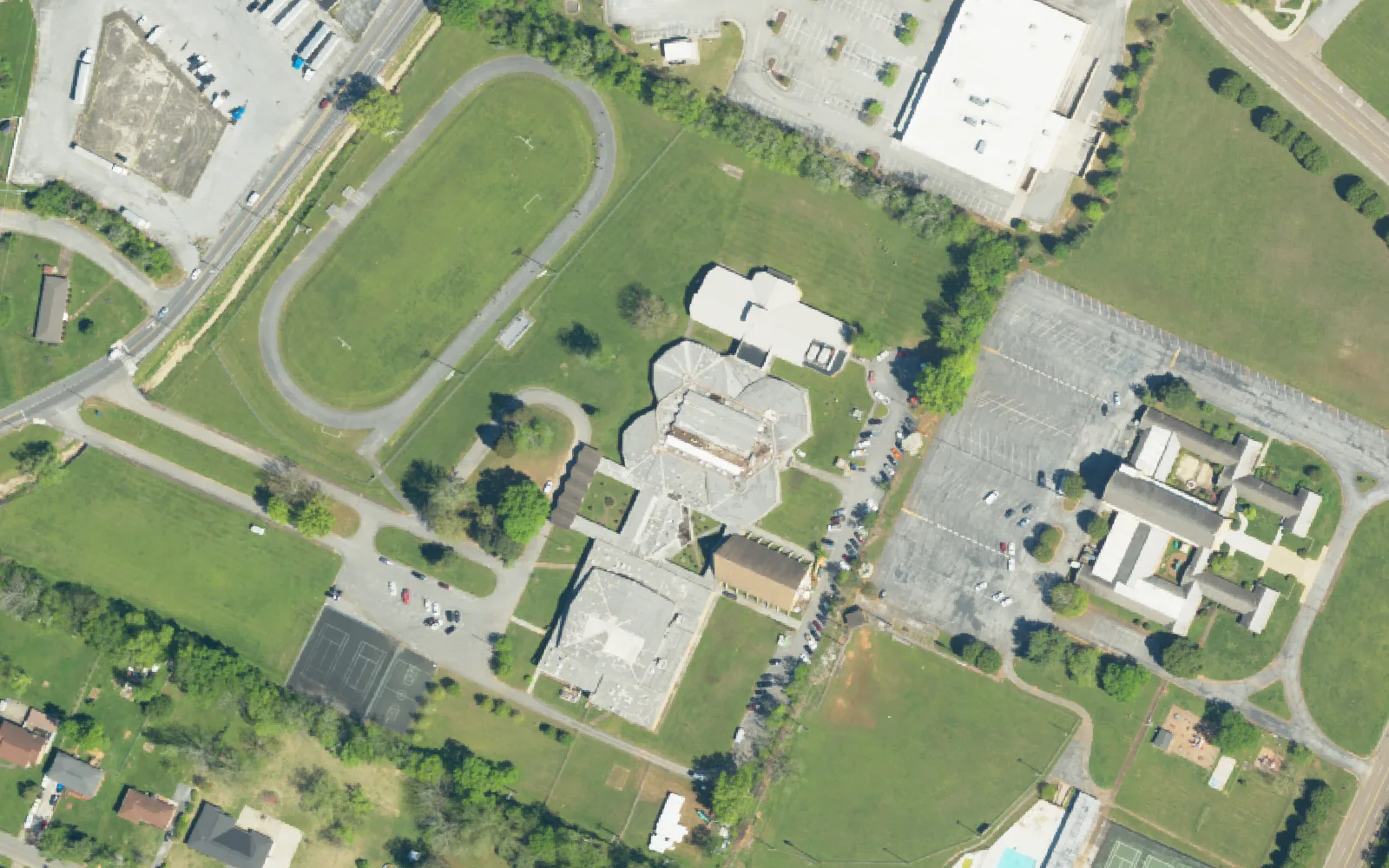 Dalewood Middle School on Shallowford Road and its track, seen from the air.